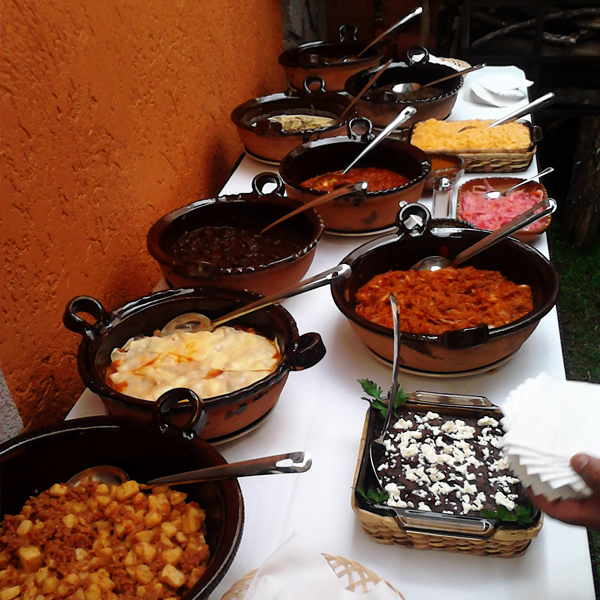 CAZUELAS DE TAQUIZAS EN PUEBLA